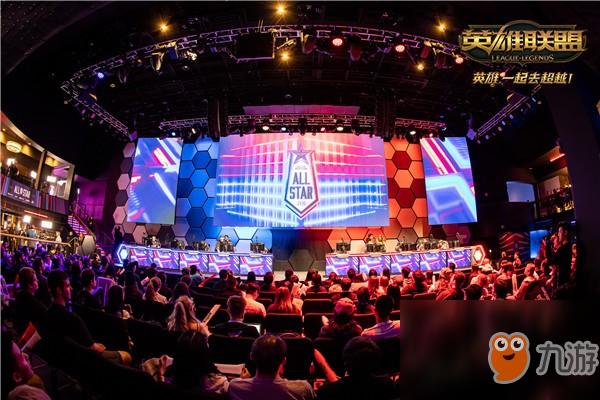 LNG Esports 阵容由 Hanyi 揭晓： ZIKA , Tian , Scout , Peyz , Hang 在午夜签约