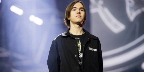 Karmine Corp Blue 成为了 EMEA Masters 2025 夏季赛的冠军